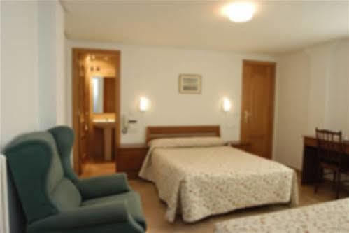 Hostal Aragon Teruel Luaran gambar